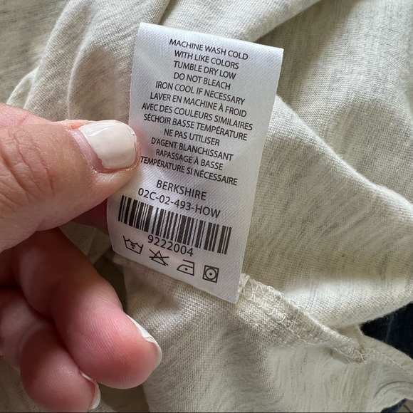 Five Four Cream & Navy Blue Berskshire Long Sleeve Henley Men’s XL - Picture 6 of 6